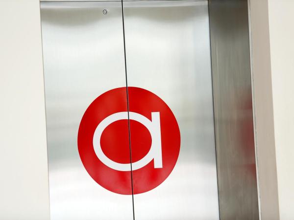 Amaris Hotel Tebet : photo 4 de la chambre chambre lit queen-size Élégante