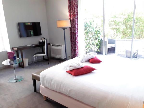 Logis Villa C Hôtel : photo 4 de la chambre villa en rez-de-jardin