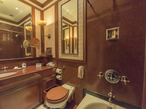 The Oberoi Grand Kolkata : photo 5 de la chambre chambre double premier
