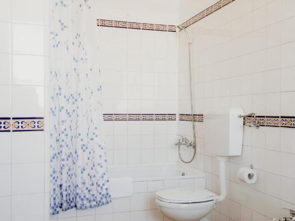 Residencial Avenida : photo 7 de la chambre chambre triple - vue sur mer