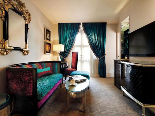 The Scarlet Singapore : photo 2 de la chambre suite