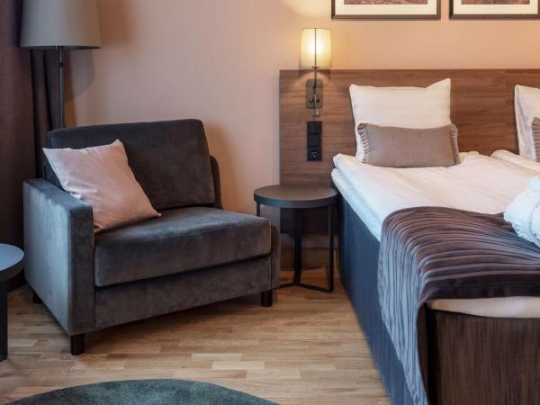 Scandic Helsinki Airport : photo 3 de la chambre chambre lit king-size supérieure