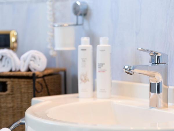 Hotel Baia Imperiale : photo 8 de la chambre chambre double Économique