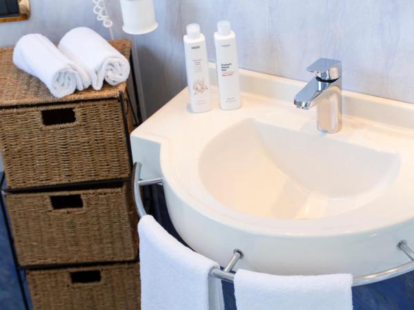 Hotel Baia Imperiale : photo 7 de la chambre chambre double Économique