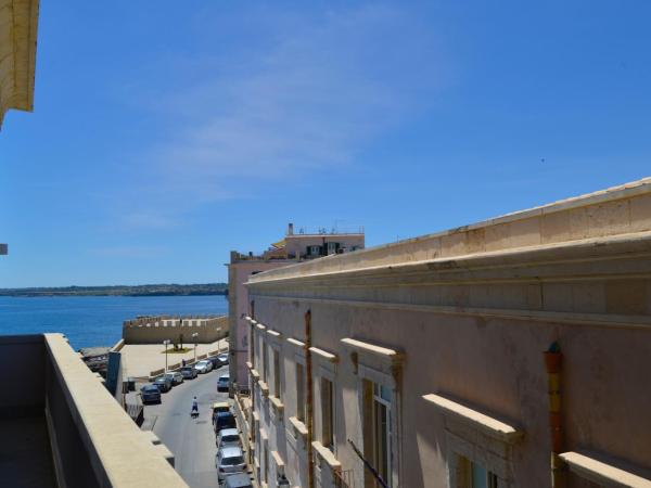 Livingston Hotel : photo 1 de la chambre chambre double ou lits jumeaux - vue sur mer