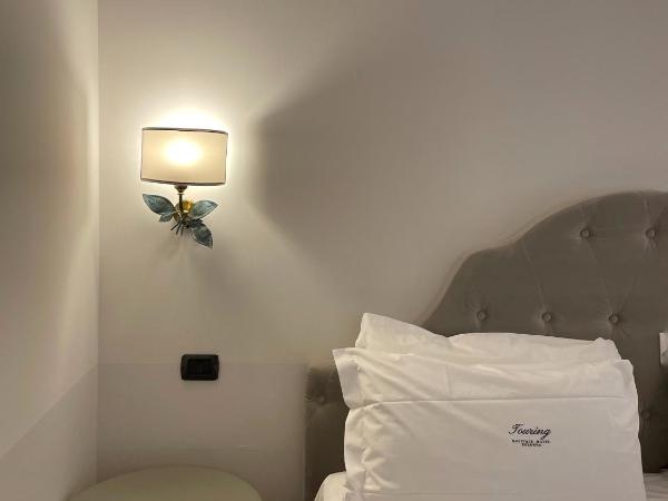 Hotel Touring : photo 5 de la chambre suite junior - vue sur jardin
