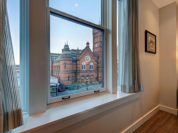 Strathcona Hotel : photo 1 de la chambre queen premium with city view