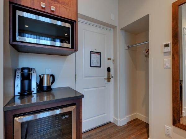 Strathcona Hotel : photo 3 de la chambre queen premium with city view