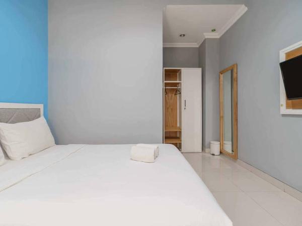 Wisma KPBD Residence Syariah Mitra RedDoorz : photo 4 de la chambre chambre double standard