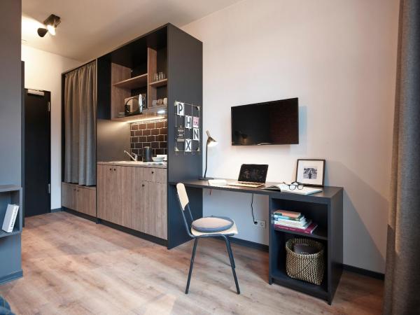 PHNX Aparthotel Hamburg : photo 3 de la chambre appartement standard
