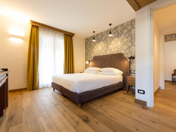 Duca D'Aosta Hotel : photo 1 de la chambre suite avec balcon