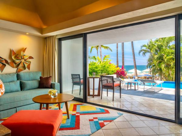 Hyatt Ziva Puerto Vallarta : photo 1 de la chambre club suite with ocean view - swim up