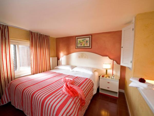 Hotel Joli : photo 2 de la chambre chambre simple