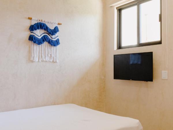 Hostik Hostal : photo 1 de la chambre chambre double avec salle de bains privative