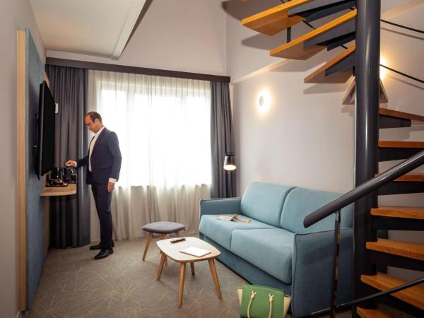 Novotel Brussels Centre Midi : photo 2 de la chambre suite junior lit king-size