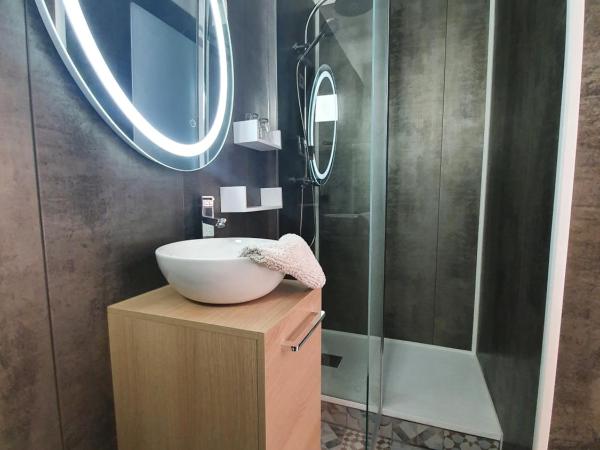 Hôtel Auberge Provençale : photo 1 de la chambre chambre double