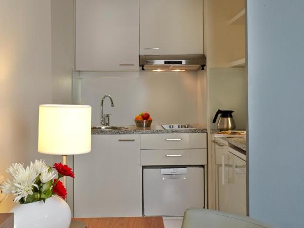 Citadines Place d'Italie Paris : photo 5 de la chambre  studio