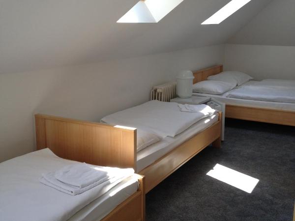 Pension Filip : photo 2 de la chambre chambre triple