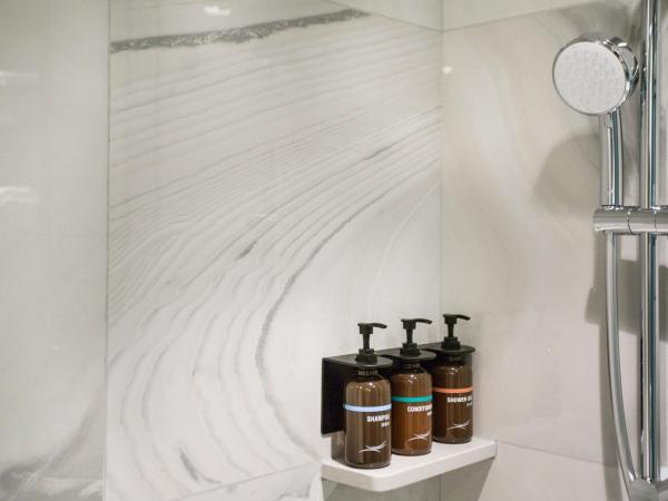 Wharney Hotel : photo 2 de la chambre hébergement lits jumeaux premier océan