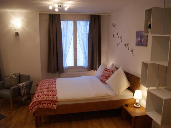 Hotel Schweizerhof : photo 4 de la chambre chambre simple