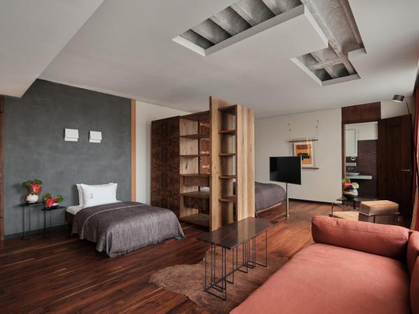 Hotel Warszawa : photo 4 de la chambre suite familiale