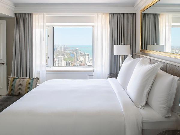 Four Seasons Chicago : photo 6 de la chambre suite lit king-size premier