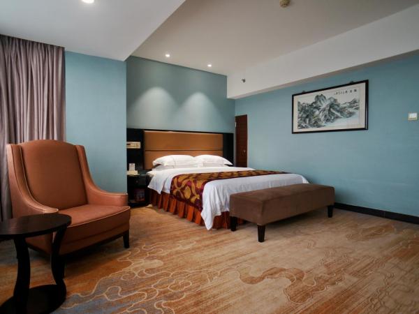 Skyline Plaza Hotel Guangzhou : photo 7 de la chambre chambre affaires lit queen-size