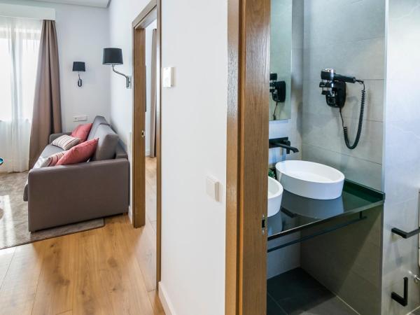 Aquitania Home Suites : photo 1 de la chambre penthouse