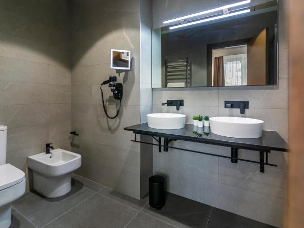 Aquitania Home Suites : photo 10 de la chambre studio supérieur