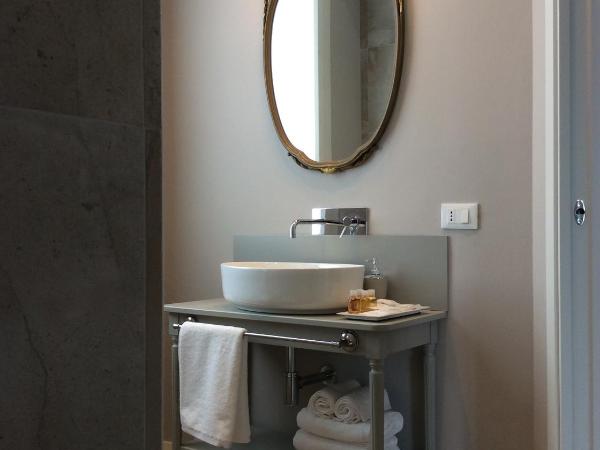 Villa Fiorentino : photo 6 de la chambre chambre double ou lits jumeaux deluxe – vue sur jardin