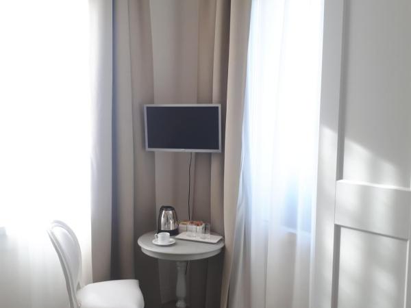 Villa Fiorentino : photo 10 de la chambre chambre double ou lits jumeaux