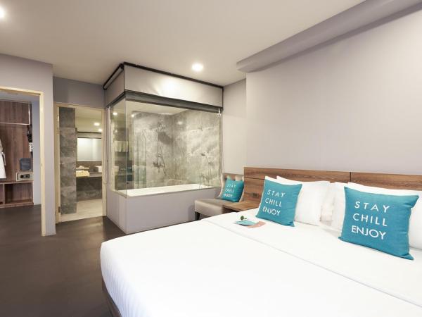 Cross Vibe Chiang Mai Decem Nimman Hotel - formerly X2 Vibe Chiang Mai Decem - SHA Extra Plus : photo 2 de la chambre suite familiale 2 chambres - vue sur montagne