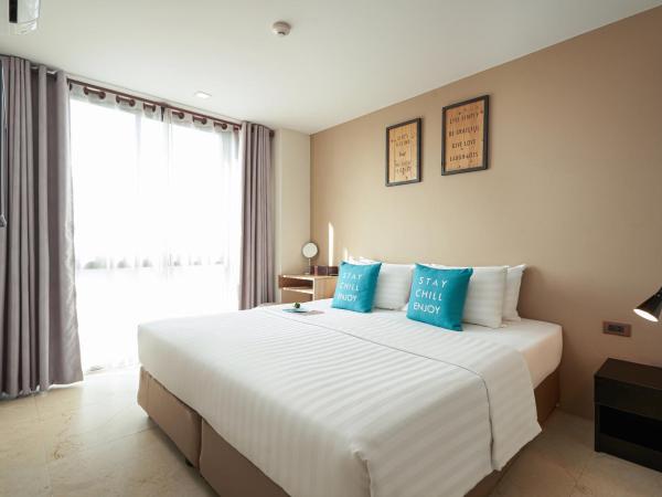 Cross Vibe Chiang Mai Decem Nimman Hotel - formerly X2 Vibe Chiang Mai Decem - SHA Extra Plus : photo 2 de la chambre suite 1 chambre