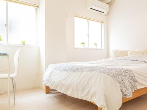 Casa Blanca Guesthouse : photo 1 de la chambre chambre double avec salle de bains commune