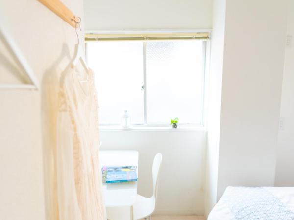 Casa Blanca Guesthouse : photo 4 de la chambre chambre double avec salle de bains commune