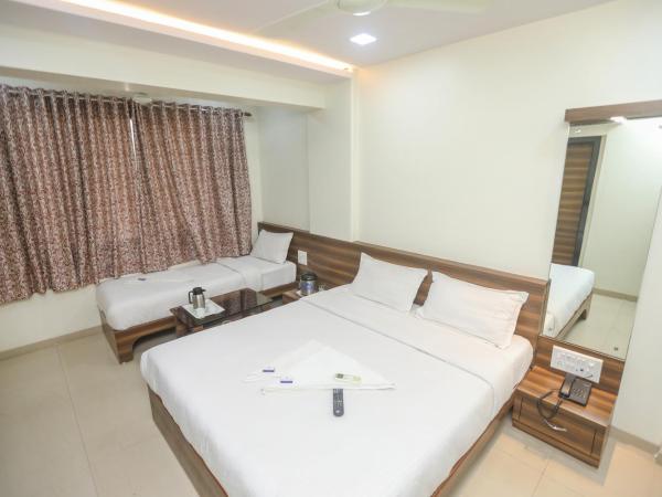 Hotel Mid town : photo 10 de la chambre chambre triple standard