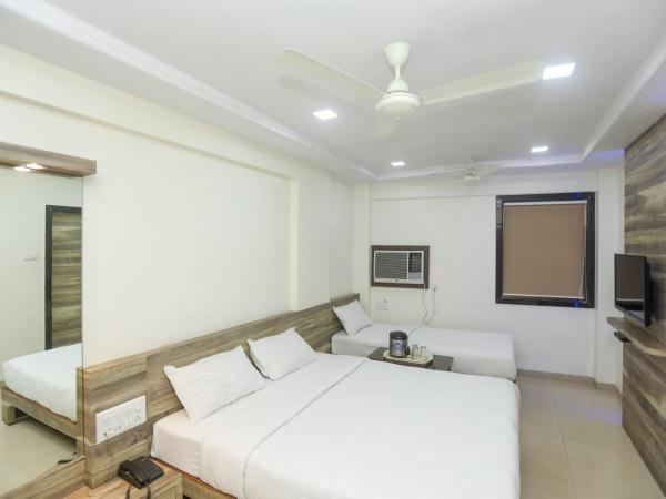 Hotel Mid town : photo 8 de la chambre chambre triple standard