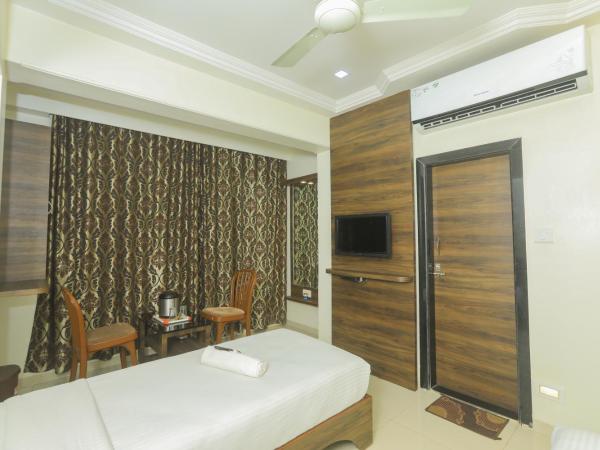 Hotel Mid town : photo 9 de la chambre chambre double standard