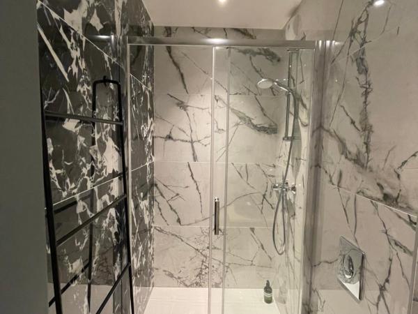 Urban Jungle Hôtel Orleans : photo 8 de la chambre chambre triple supérieure