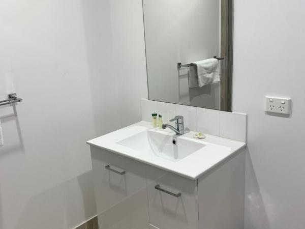 The Palms Apartments : photo 8 de la chambre executive one-bedroom apartment - non pet friendly