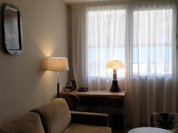 Best Western Crequi Lyon Part Dieu : photo 5 de la chambre suite junior lit king-size avec canapé-lit