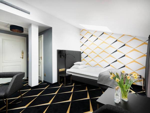 IBB Hotel Grand Hotel Lublin : photo 3 de la chambre hébergement simple moderne