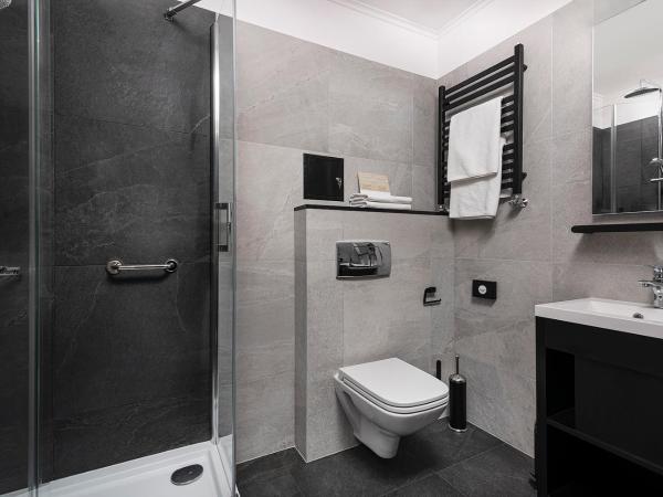 IBB Hotel Grand Hotel Lublin : photo 6 de la chambre hébergement double moderne