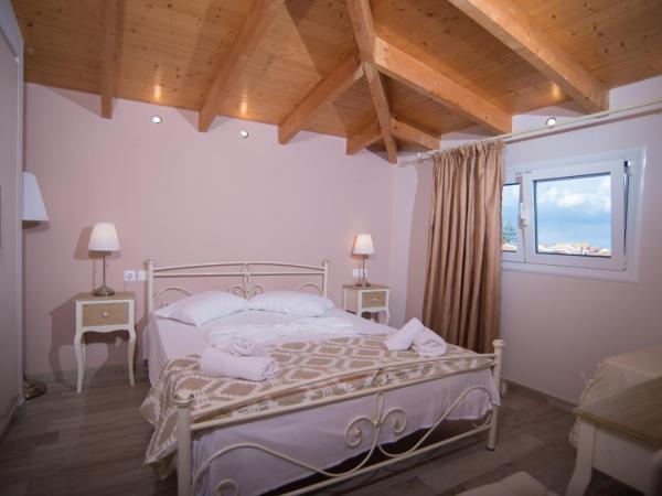 Studios Artemis : photo 5 de la chambre chambre familiale supérieure