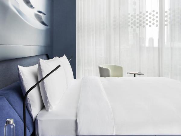 ME Dubai by Meliá : photo 10 de la chambre suite studio me avec jacuzzi