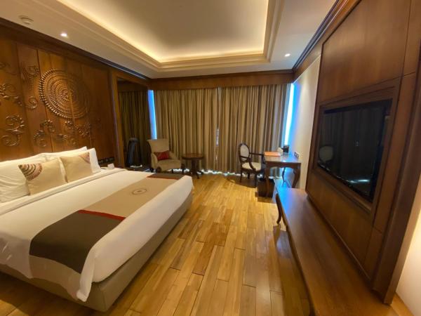 Seven Seas Hotel : photo 5 de la chambre chambre lit king-size