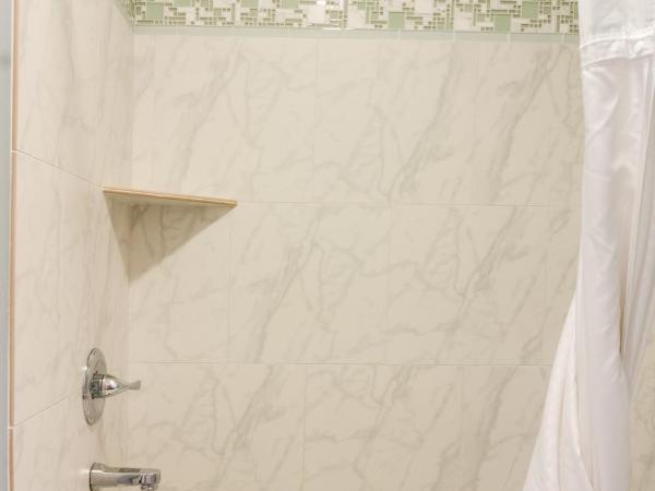 Seaside Inn : photo 10 de la chambre chambre lit king-size