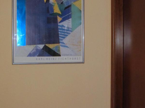 Star Hostel San Siro Fiera : photo 10 de la chambre chambre simple avec salle de bains extérieure privative