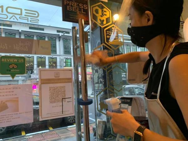 Edm Space : photo 6 de la chambre chambre familiale