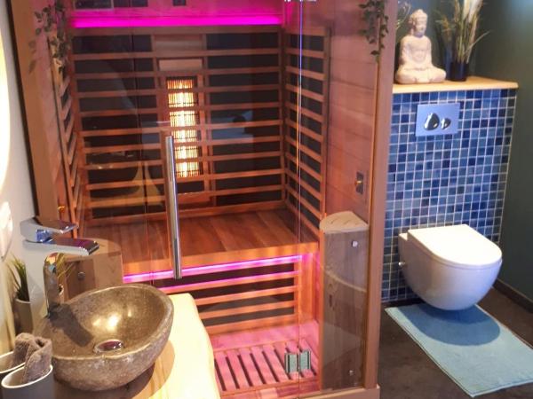 B&B Alegría : photo 3 de la chambre chambre double - vue sur jardin